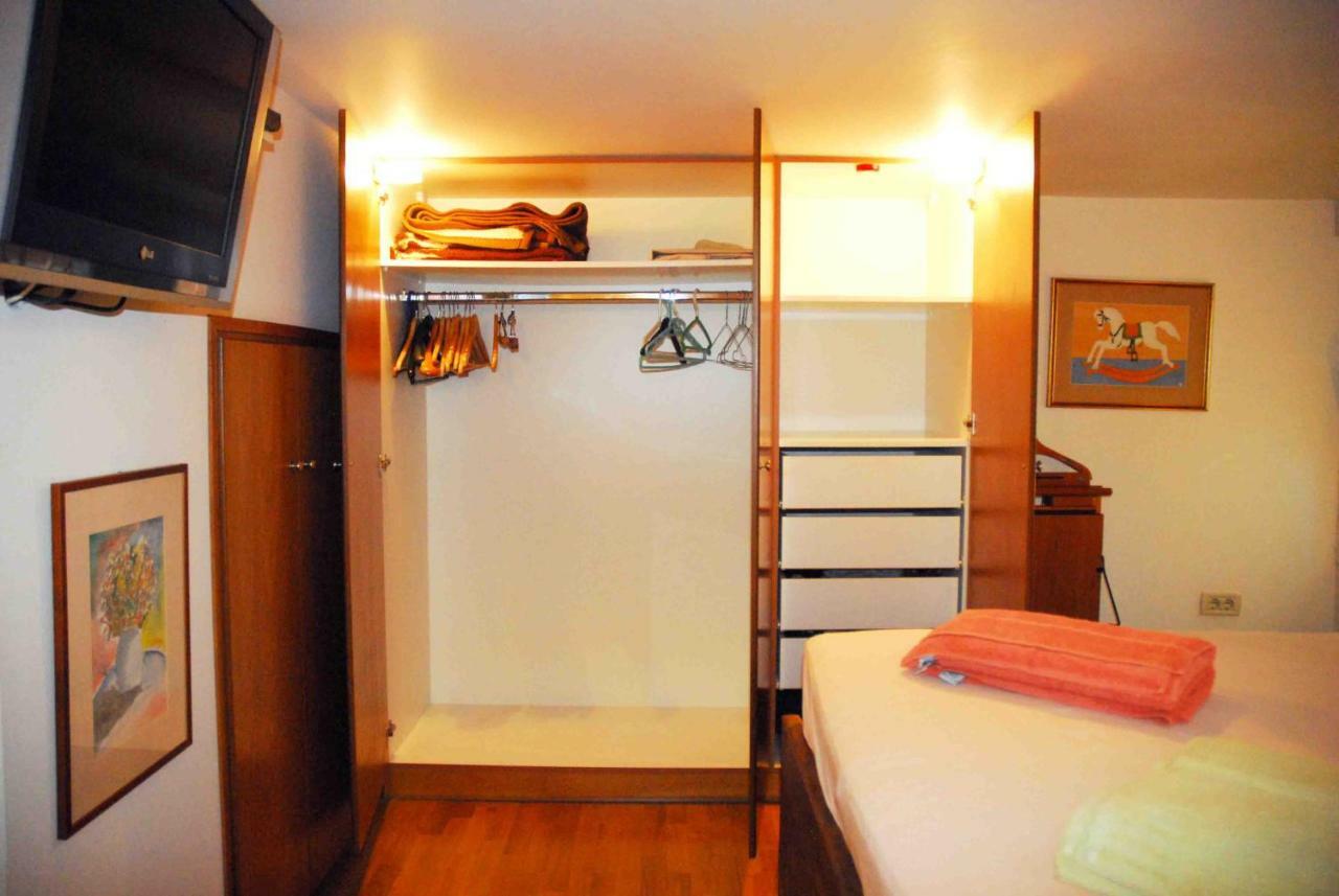 Luxurious Loft With Jacuzzi Apartament